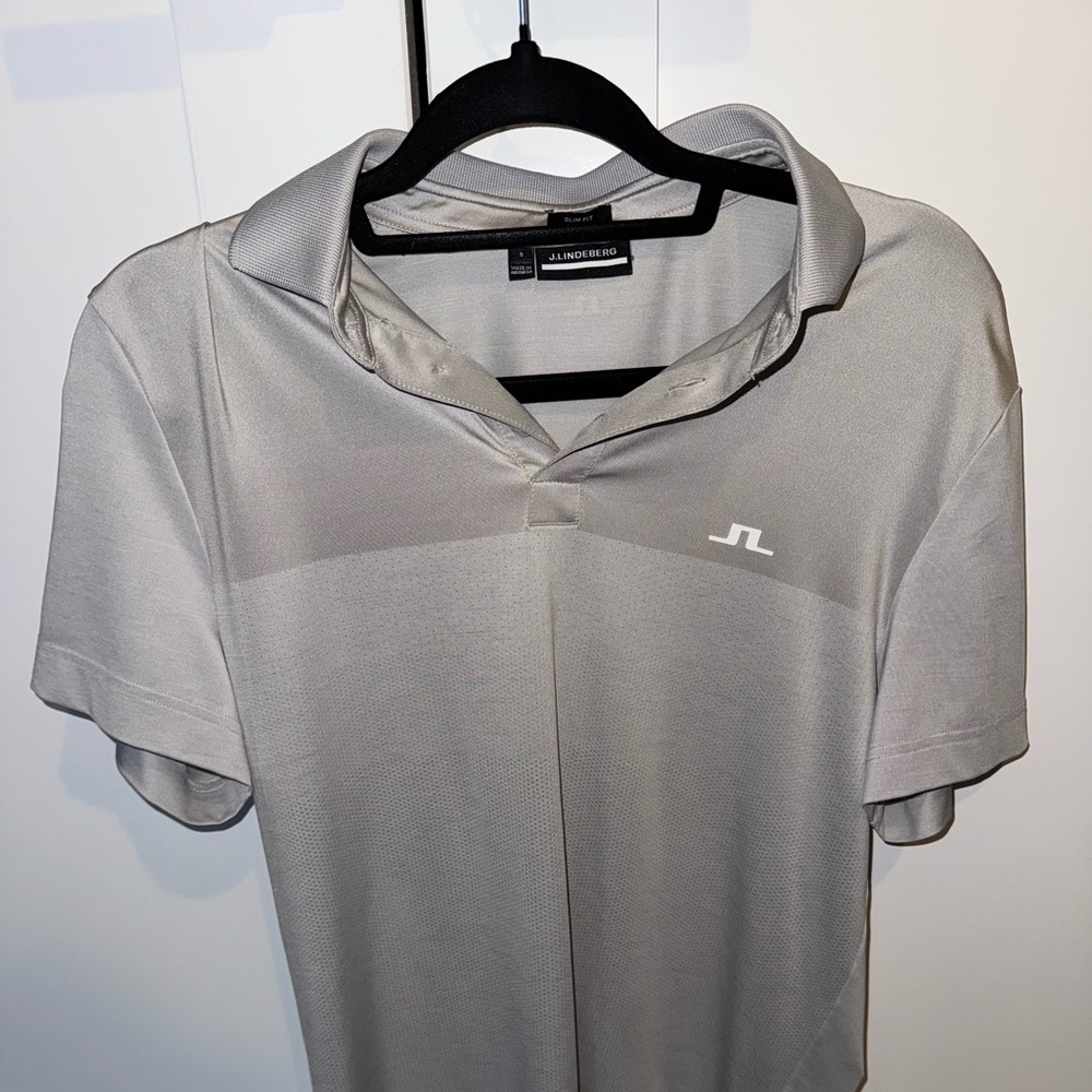 J Lindberg Men’s slim fit polo